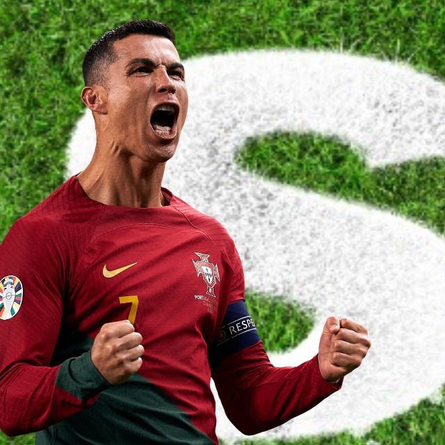 Cristiano Ronaldo on WhatsApp – The Sun Channel