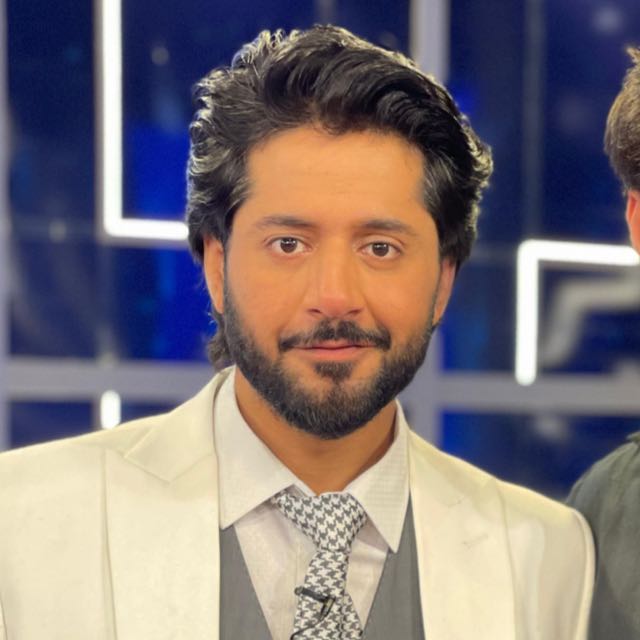 Imran Ashraf WhatsApp Channel – Actor & Host Insights
