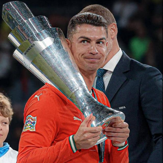 Canal de WhatsApp de Cristiano Ronaldo y Real Madrid FC