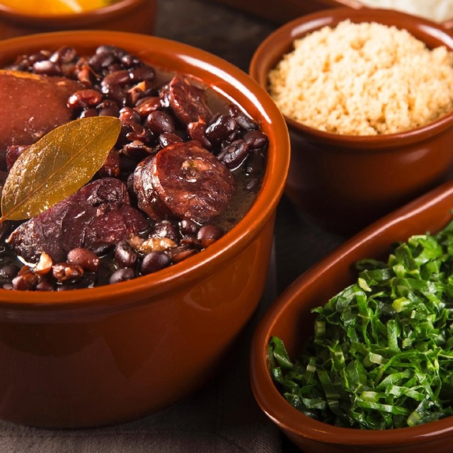 Receitas de Comida Brasileira no canal do WhatsApp